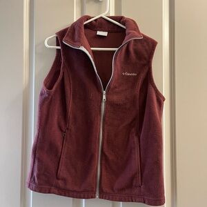 Columbia adult Fleece Vest - Maroon